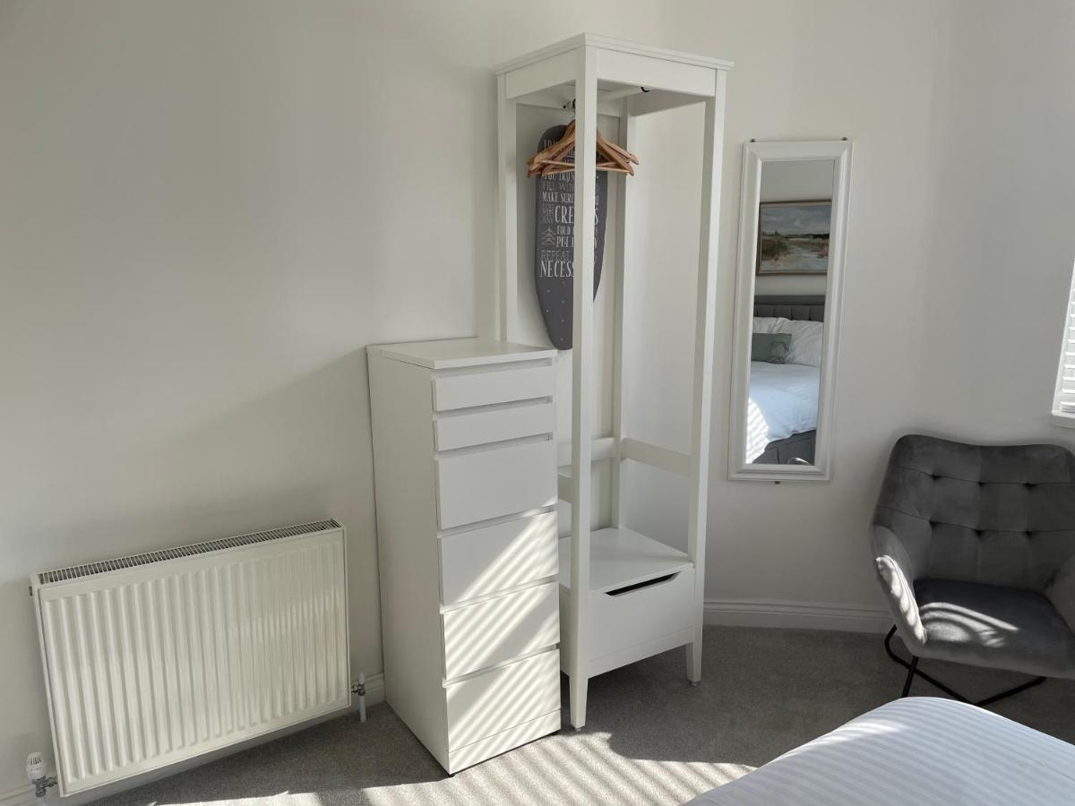 Apartment #2 - At 12 Story St Kingston upon Hull Extérieur photo